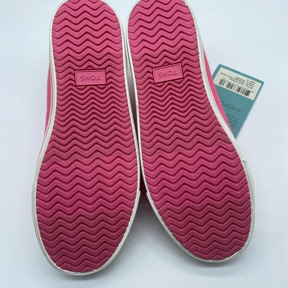 Toms Shoes Toms Doeheny
Bubblegum Pink Canvas Sneakers - Picture 12 of 13